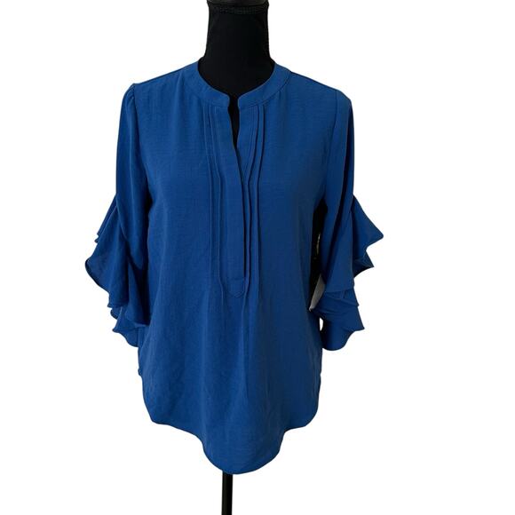 Vince Camuto Women Sapphire Blue Ruffle Sleeve Split Neck Blouse Size XS - NWT - Picture 2 of 8
